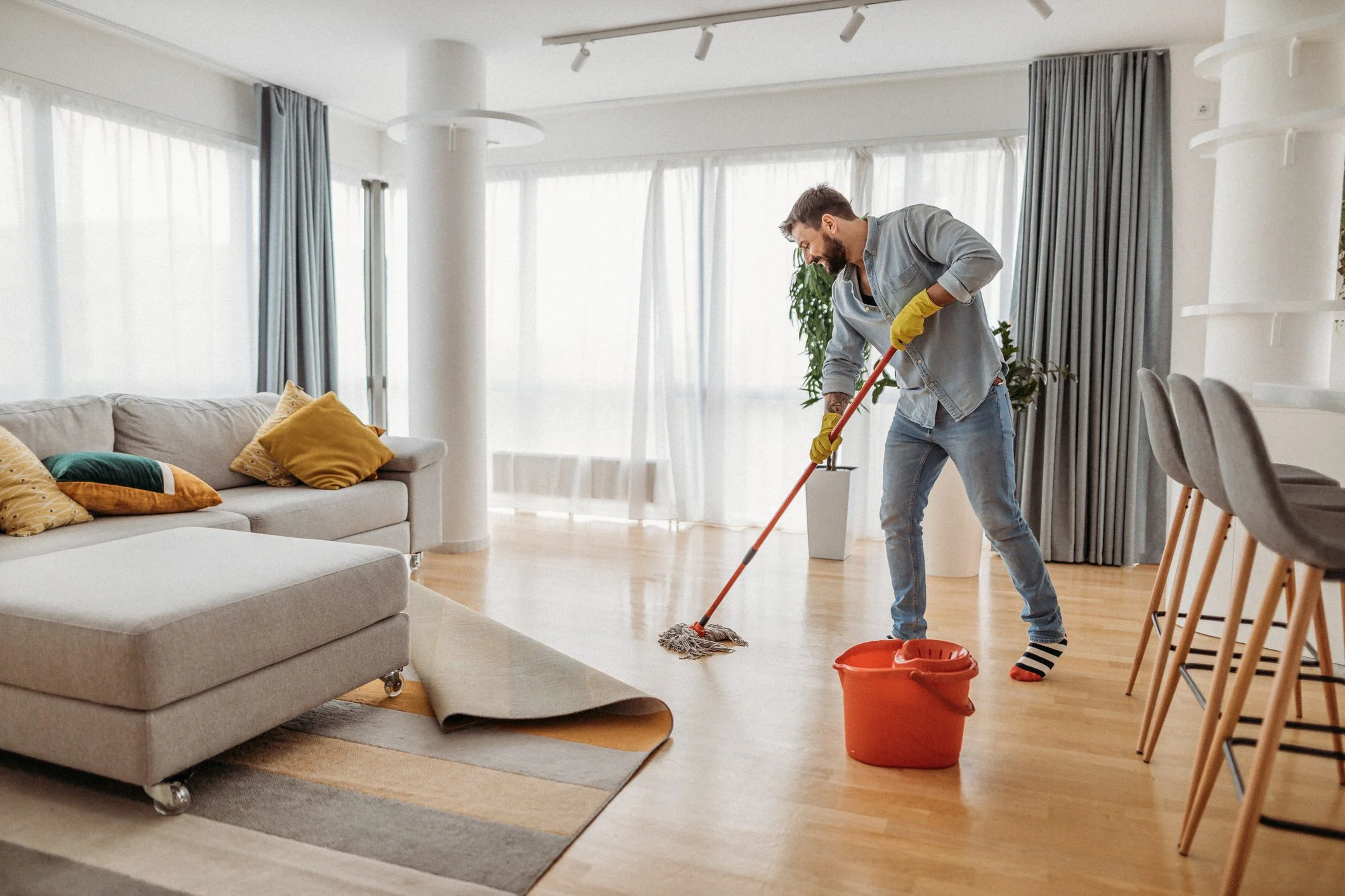 Apartment Cleaning